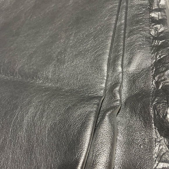 Metallic Silver Faux Leather Fabric - Picture 4 of 4